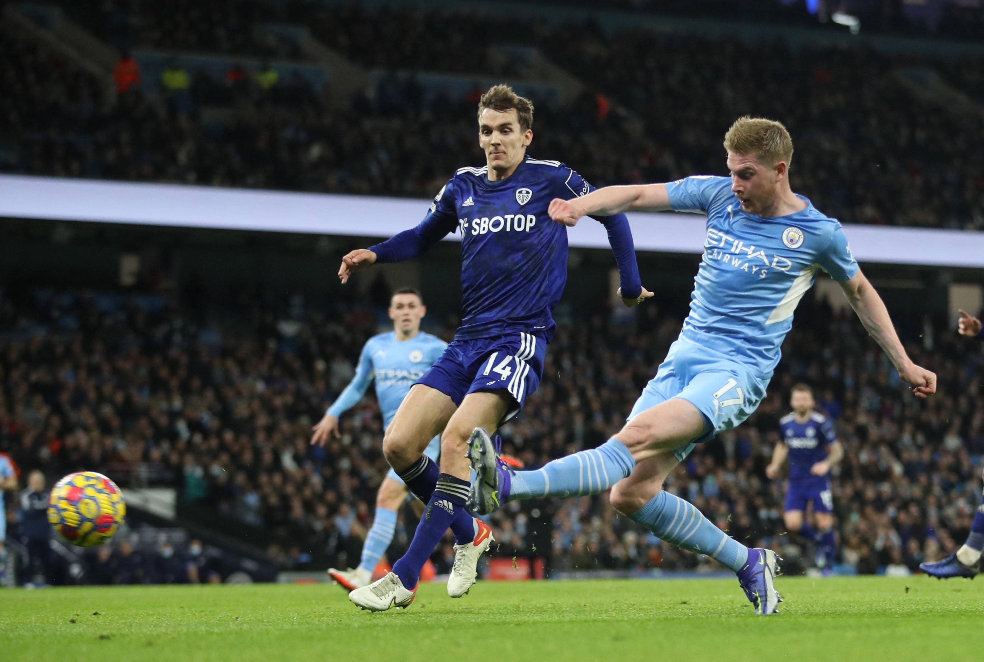 軌跡在不同 軌跡在不同